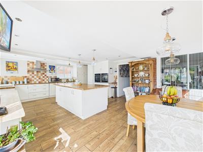 Open Plan Kitchen/Dining Room